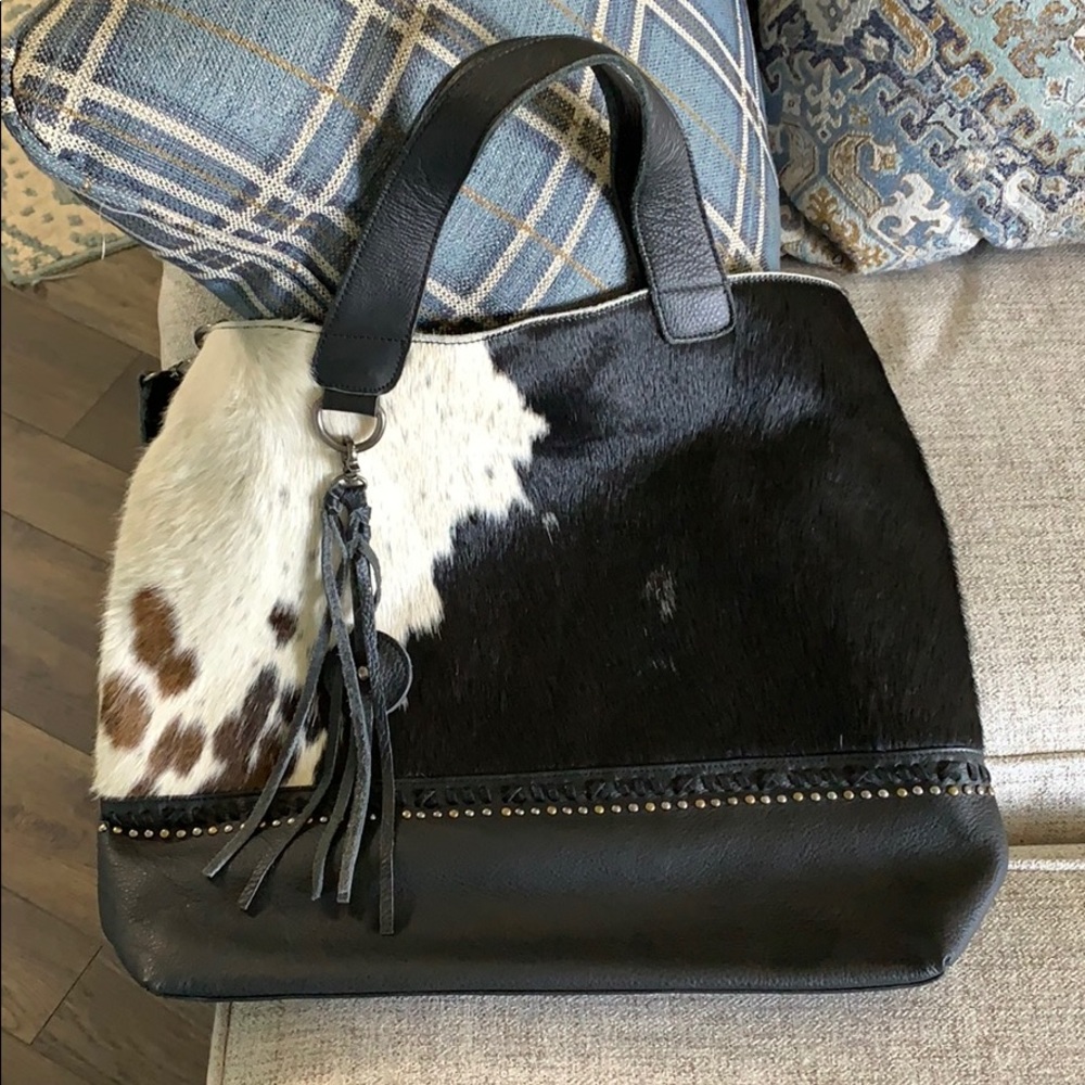 To many purses